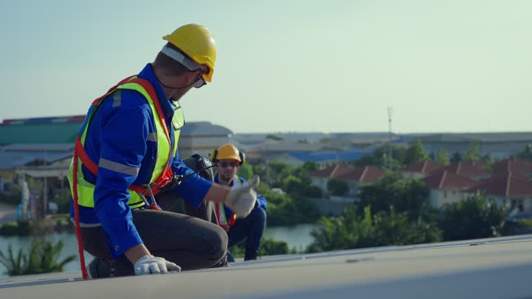 Best Storm Damage Roof Repair  in Wamac, IL